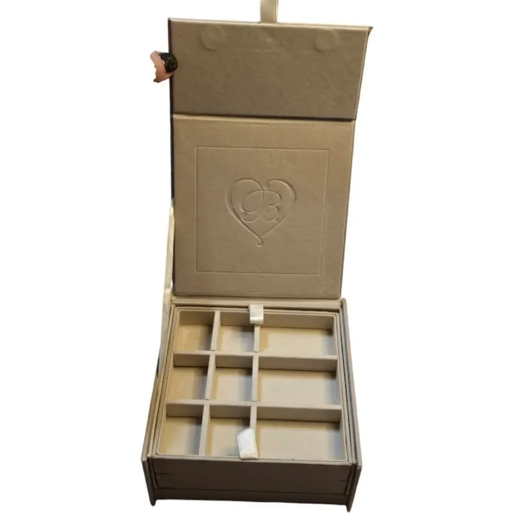 Brighton Follow Your Heart Two Tier Small Leather Jewelry Box New